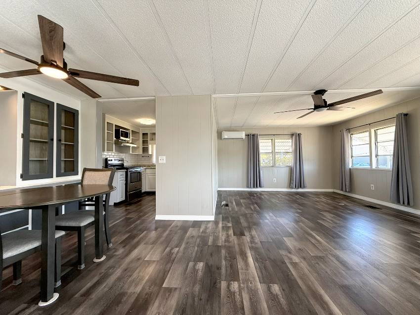 36 Jasmine Ave a Ellenton, FL Mobile or Manufactured Home for Sale